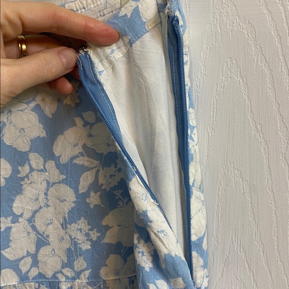 Abercrombie Fitch Linen Floral Skirt Medium Blue White Front Slit Lined Spring - Picture 4 of 6